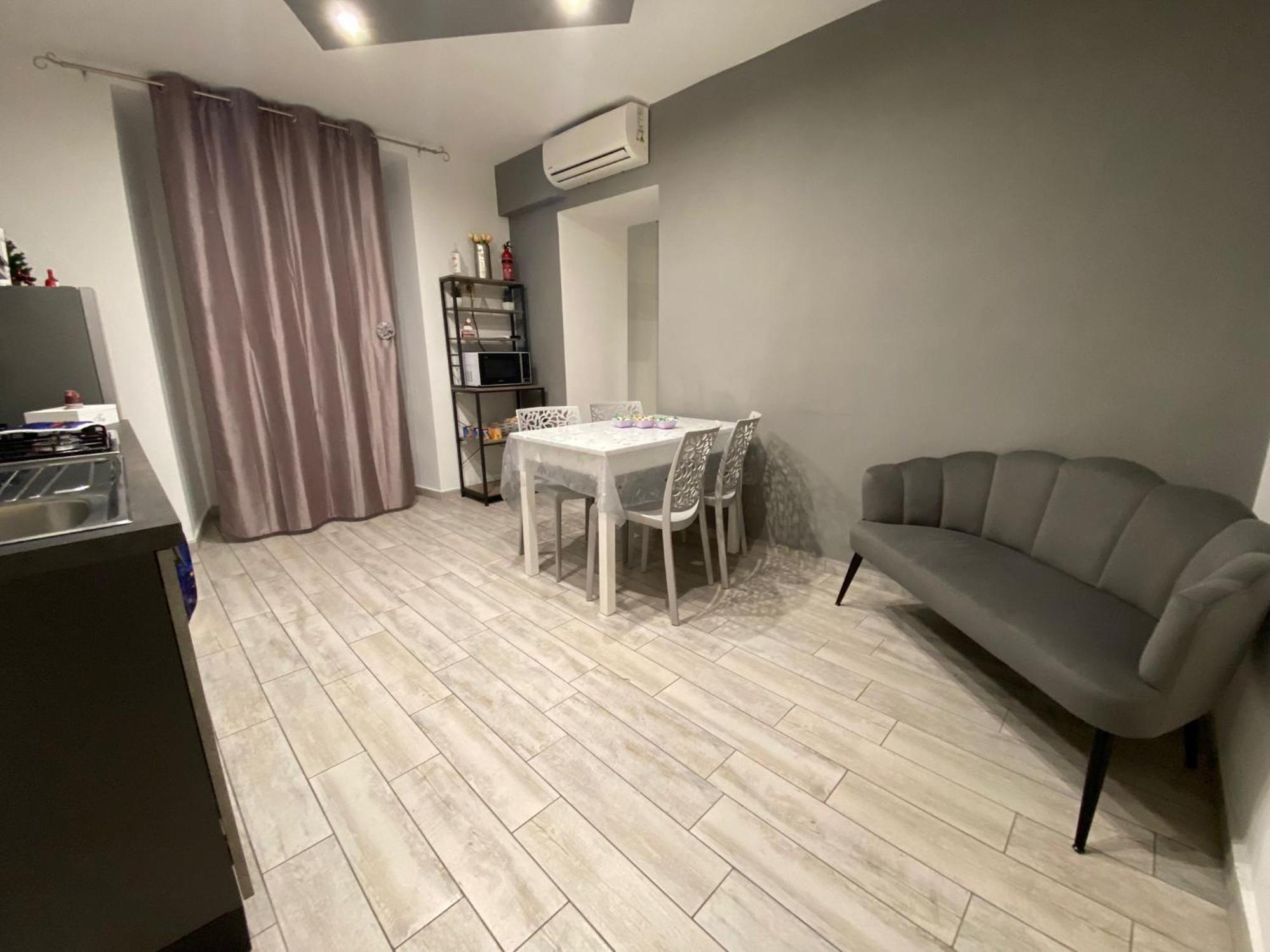 Casa Vacanze Figurelle Napoli Exterior foto